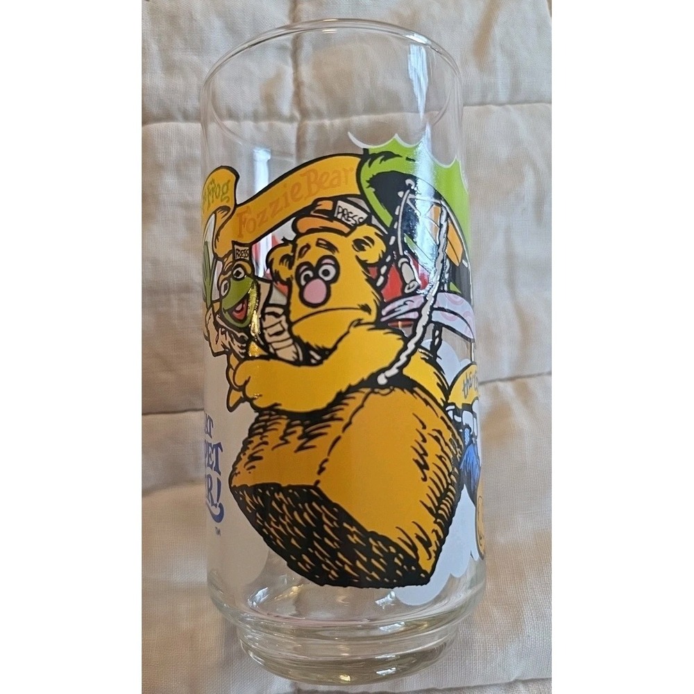 McDonald's, Vintage 1981 The Great Muppet Caper! Souvenir Glass Drink Cup